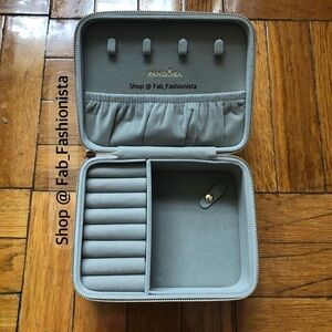 Pandora leather floral jewelry box